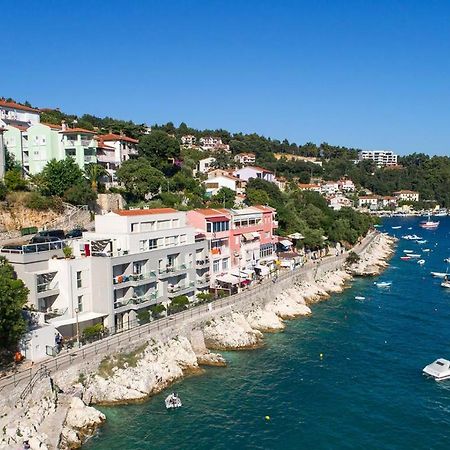 Irene Apartment By The Sea - Privat Parking 라벡 외부 사진