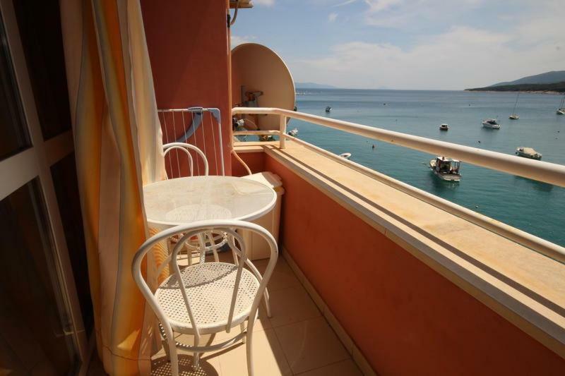 Irene Apartment By The Sea - Privat Parking 라벡 외부 사진